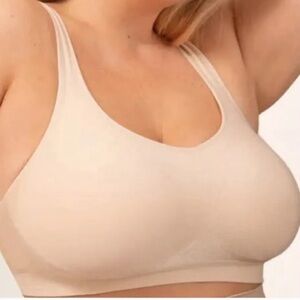 Truekind Bra Everyday Comfort Straps Wireless Shaper 2XL Beige New In Package